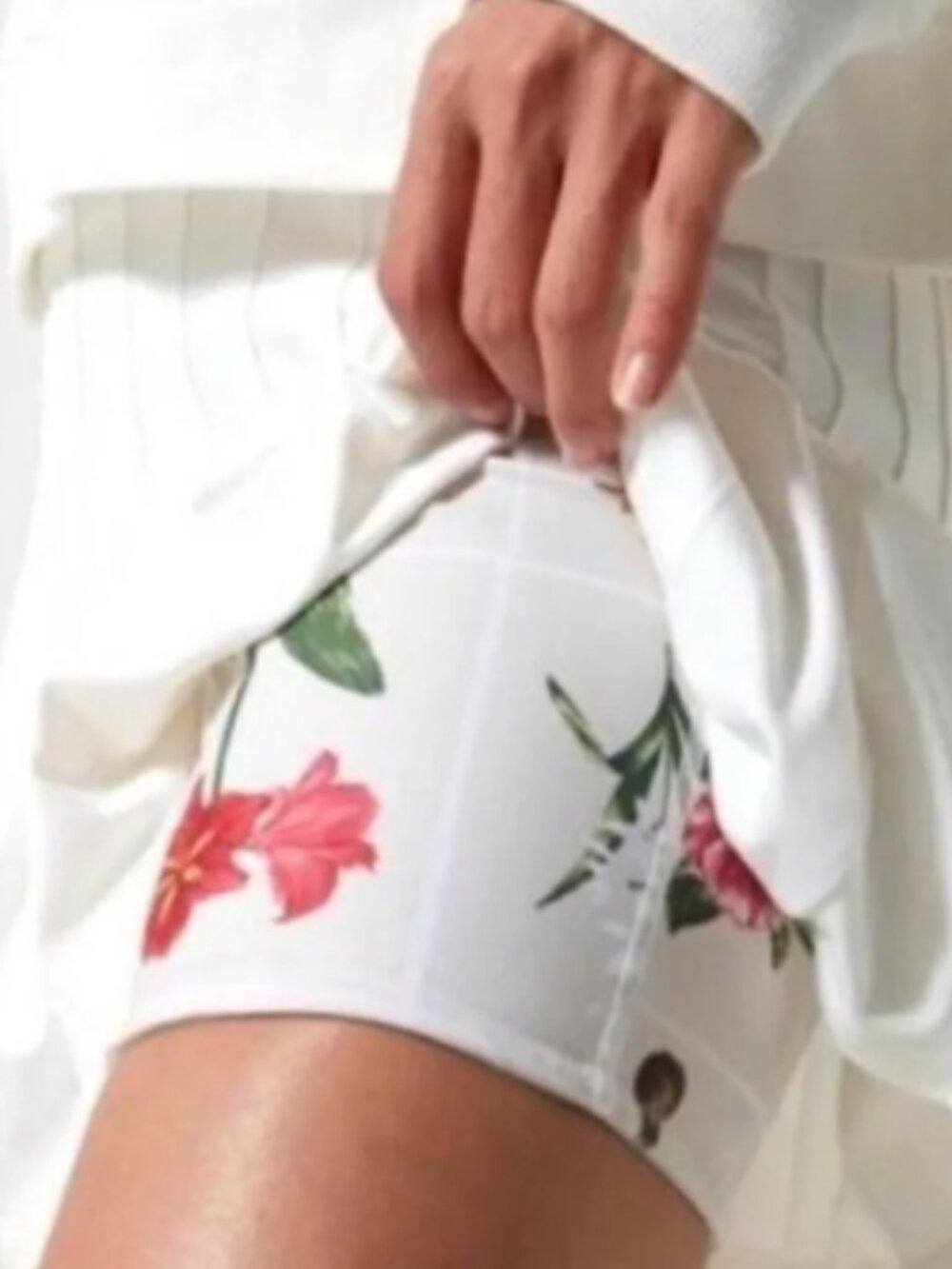 Tuckernuck Fresh Buds Pleated Tennis Skort